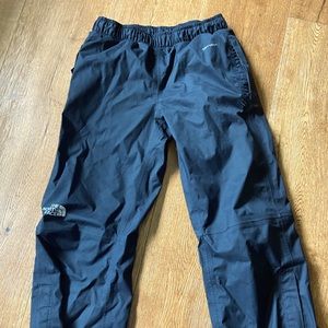 Boys TNF water proof pants 7/8
